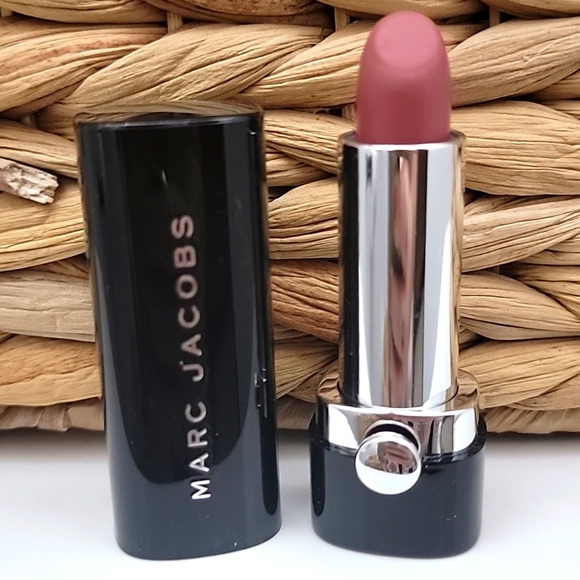 Marc Jacobs Lipstick - Picture 1 of 2